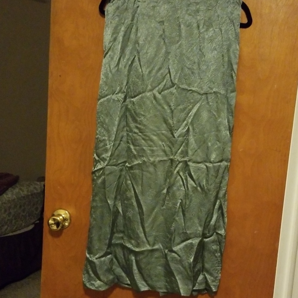 Venezia Longy Shiny Silver Skirt 18/20